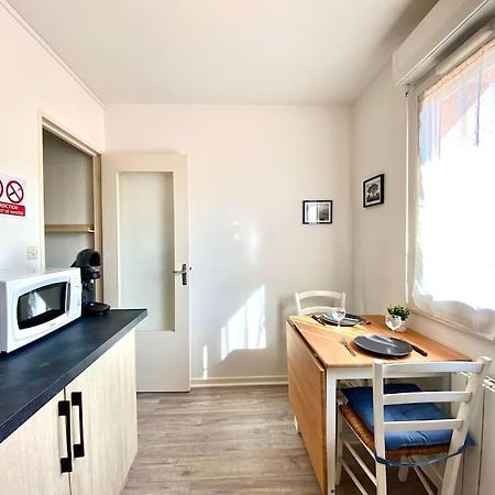 T2 Cosy Proche Hopital + Parking Gratuit Sur Place Осер Экстерьер фото